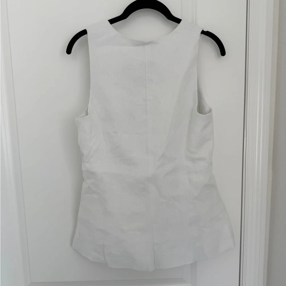 NWT - Madewell - 100% Linen Scoopneck Cutaway Vest - Size 6 in Salt - Picture 10 of 11
